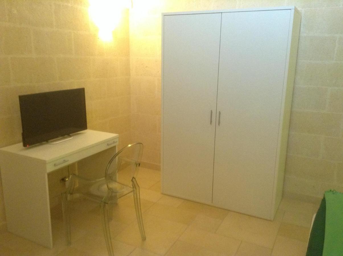 B&B Mar&Luna Leporano Bilik gambar